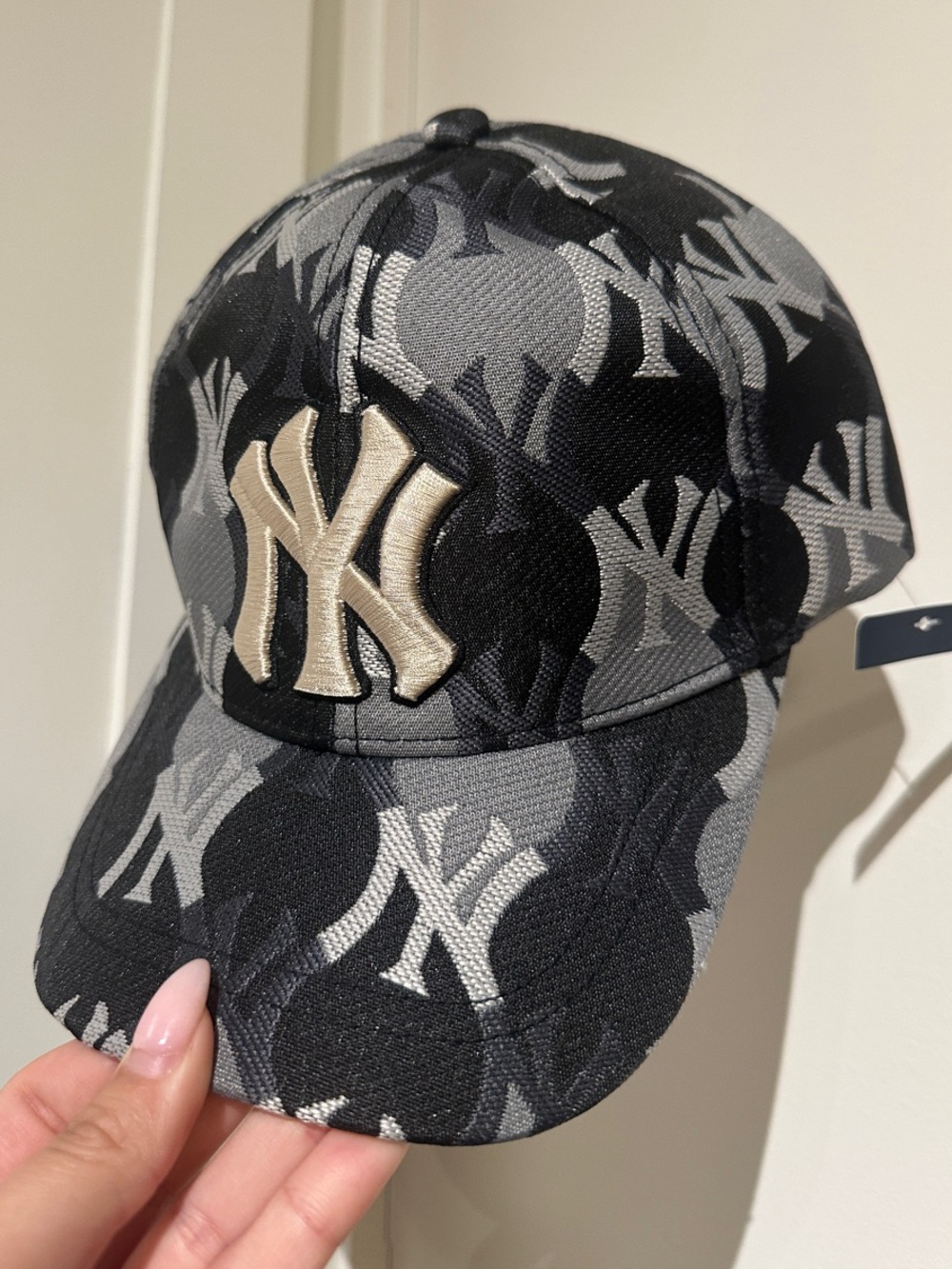 New York Yankees monogram print adjustable Baseball Cap